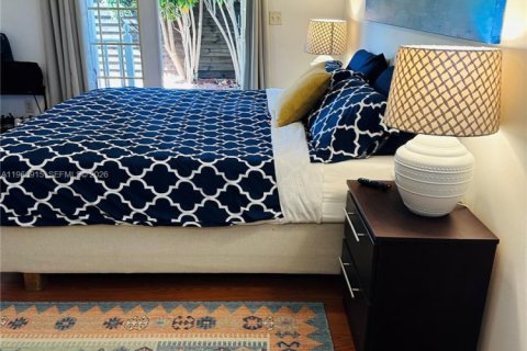 Immobilier commercial à louer à West Palm Beach, Floride: 1 chambre, 170.48 m2 № 2028775 - photo 10