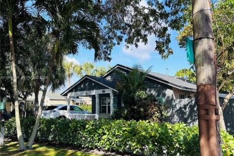 Immobilier commercial à louer à West Palm Beach, Floride: 1 chambre, 170.48 m2 № 2028775 - photo 3