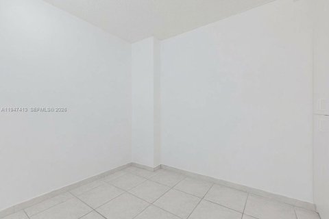 Купить кондоминиум в Санни-Айлс-Бич, Флорида 3 спальни, 163.51м2, № 2003543 - фото 30