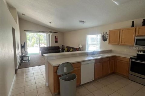 Villa ou maison à louer à Davenport, Floride: 4 chambres, 189.99 m2 № 2408635 - photo 10