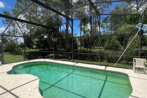 Villa ou maison à louer à Davenport, Floride: 4 chambres, 189.99 m2 № 2408635 - photo 17