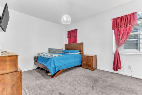 House in Kissimmee, Florida 3 bedrooms, 143.26 sq.m. № 1533441 - photo 10