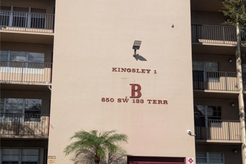 Condo à Pembroke Pines, Floride, 1 chambre  № 1999274