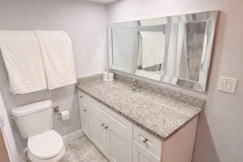 Copropriété à vendre à Pompano Beach, Floride: 2 chambres, 98.85 m2 № 2146525 - photo 16