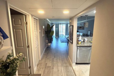 Copropriété à vendre à Pompano Beach, Floride: 2 chambres, 98.85 m2 № 2146525 - photo 10