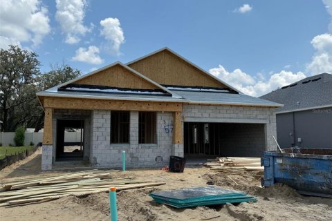 House in Apopka, Florida 4 bedrooms, 199.46 sq.m. № 1918308 - photo 6