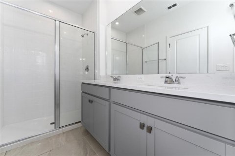 Townhouse in Kissimmee, Florida 3 bedrooms, 171.22 sq.m. № 2108100 - photo 19