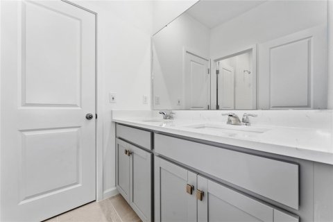 Townhouse in Kissimmee, Florida 3 bedrooms, 171.22 sq.m. № 2108100 - photo 22
