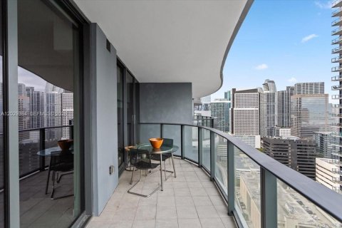 Condominio en venta en Miami, Florida, 1 dormitorio, 77.02 m2 № 2145743 - foto 16