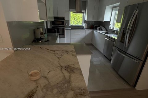Casa en alquiler en Miami Shores, Florida, 3 dormitorios, 157.93 m2 № 2008521 - foto 11