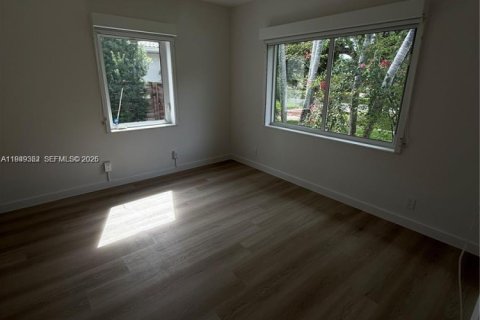 Casa en alquiler en Miami Shores, Florida, 3 dormitorios, 157.93 m2 № 2008521 - foto 30