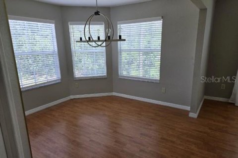 Condo in Casselberry, Florida, 2 bedrooms  № 1854145 - photo 5
