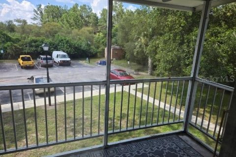 Condo in Casselberry, Florida, 2 bedrooms  № 1854145 - photo 12