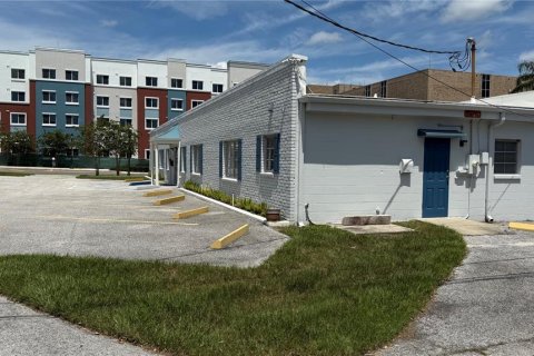 Propiedad comercial en alquiler en Clearwater, Florida, 463.58 m2 № 1915540 - foto 5