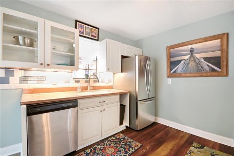 Casa en venta en New Smyrna Beach, Florida, 2 dormitorios, 64.38 m2 № 1649855 - foto 13