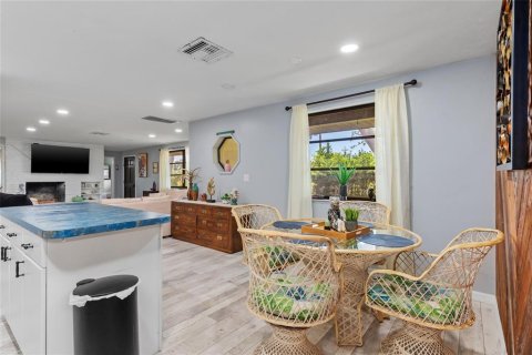 House in Venice, Florida 3 bedrooms, 168.06 sq.m. № 1835322 - photo 13