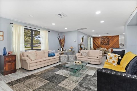 House in Venice, Florida 3 bedrooms, 168.06 sq.m. № 1835322 - photo 4
