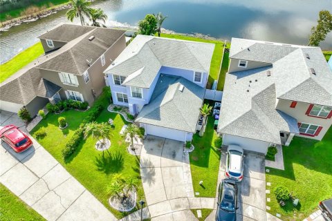 House in Orlando, Florida 4 bedrooms, 255.2 sq.m. № 2391113 - photo 3