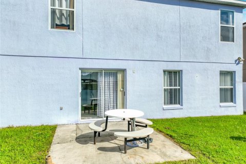 House in Orlando, Florida 4 bedrooms, 255.2 sq.m. № 2391113 - photo 6