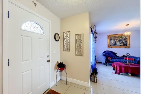 House in Orlando, Florida 4 bedrooms, 255.2 sq.m. № 2391113 - photo 11