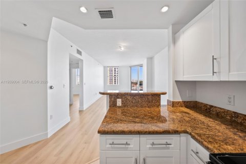 Copropriété à vendre à Coral Gables, Floride: 2 chambres, 86.58 m2 № 1996753 - photo 9