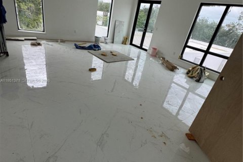 Casa en venta en Pinecrest, Florida, 8 dormitorios, 910.44 m2 № 2054168 - foto 29