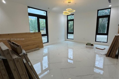 Casa en venta en Pinecrest, Florida, 8 dormitorios, 910.44 m2 № 2054168 - foto 20