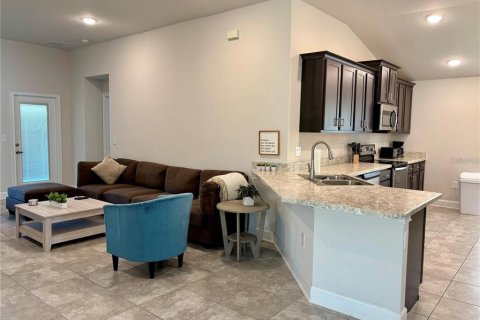Casa en alquiler en Winter Haven, Florida, 3 dormitorios, 165.18 m2 № 1880862 - foto 9