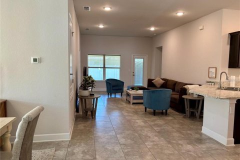 Casa en alquiler en Winter Haven, Florida, 3 dormitorios, 165.18 m2 № 1880862 - foto 7