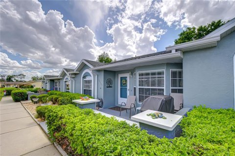 Villa ou maison à vendre à Zephyrhills, Floride: 2 chambres, 111.58 m2 № 2099085 - photo 10
