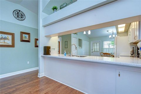 Villa ou maison à vendre à Zephyrhills, Floride: 2 chambres, 111.58 m2 № 2099085 - photo 15