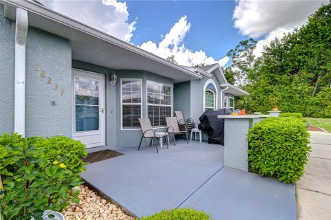Villa ou maison à Zephyrhills, Floride 2 chambres, 111.58 m2 № 2099085