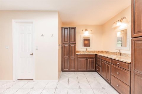 Villa ou maison à vendre à Port Charlotte, Floride: 3 chambres, 220.36 m2 № 1359704 - photo 29