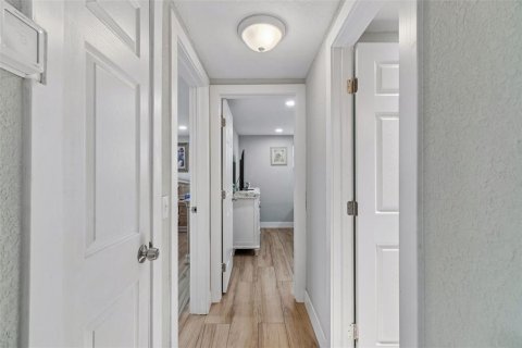 Купить виллу или дом в Гудзон, Флорида 9 комнат, 130.43м2, № 2225695 - фото 25