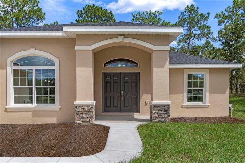 House in Weeki Wachee, Florida 3 bedrooms, 189.52 sq.m. № 1914957 - photo 5