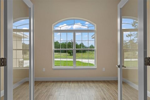 House in Weeki Wachee, Florida 3 bedrooms, 189.52 sq.m. № 1914957 - photo 21