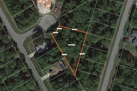 Terreno en Rotonda, Florida № 2228526