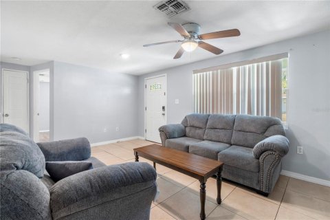 Casa en venta en New Port Richey, Florida, 3 dormitorios, 107.3 m2 № 1834638 - foto 7