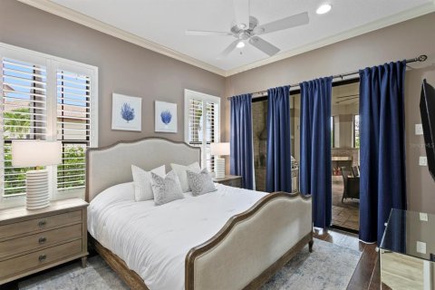 House in Apollo Beach, Florida 4 bedrooms, 380.43 sq.m. № 2378163 - photo 24