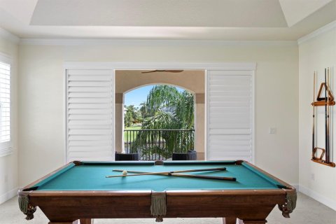 House in Apollo Beach, Florida 4 bedrooms, 380.43 sq.m. № 2378163 - photo 30