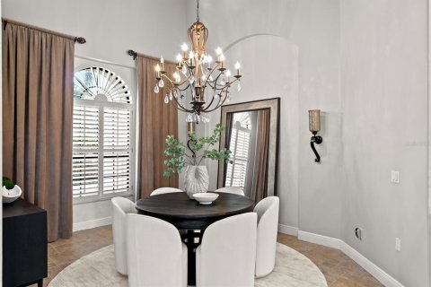 House in Apollo Beach, Florida 4 bedrooms, 380.43 sq.m. № 2378163 - photo 5