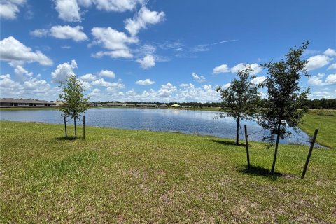 Casa en alquiler en Saint Cloud, Florida, 4 dormitorios, 169.83 m2 № 1909154 - foto 12