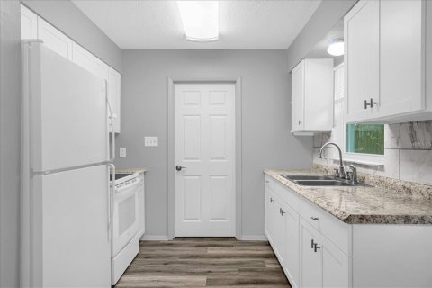 Casa en alquiler en Brooksville, Florida, 3 dormitorios, 95.32 m2 № 1909045 - foto 19