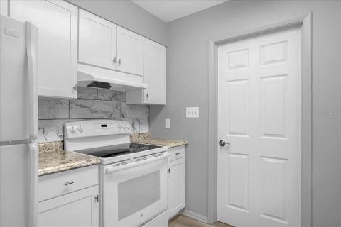 Casa en alquiler en Brooksville, Florida, 3 dormitorios, 95.32 m2 № 1909045 - foto 17