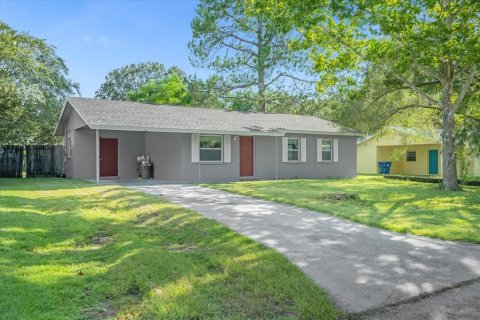 Casa en alquiler en Brooksville, Florida, 3 dormitorios, 95.32 m2 № 1909045 - foto 1