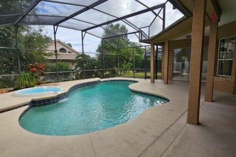 Casa en venta en Orlando, Florida, 4 dormitorios, 231.98 m2 № 2380979 - foto 2