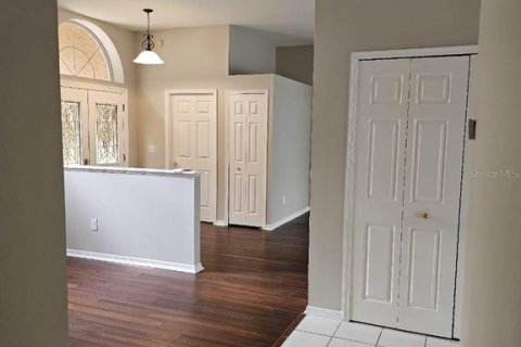 Casa en venta en Orlando, Florida, 4 dormitorios, 231.98 m2 № 2380979 - foto 5
