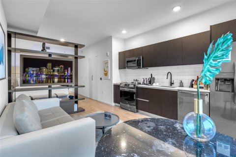 Copropriété à vendre à Miami, Floride: 1 chambre, 41.06 m2 № 1992603 - photo 10