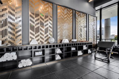 Copropriété à vendre à Miami, Floride: 1 chambre, 41.06 m2 № 1992603 - photo 25