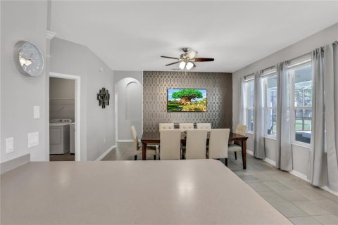 House in Kissimmee, Florida 6 bedrooms, 261.24 sq.m. № 1552897 - photo 21
